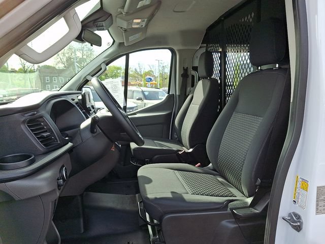 Certified 2024 Ford Transit 250 Low Roof w/ Exterior Upgrade Package RWD image 18