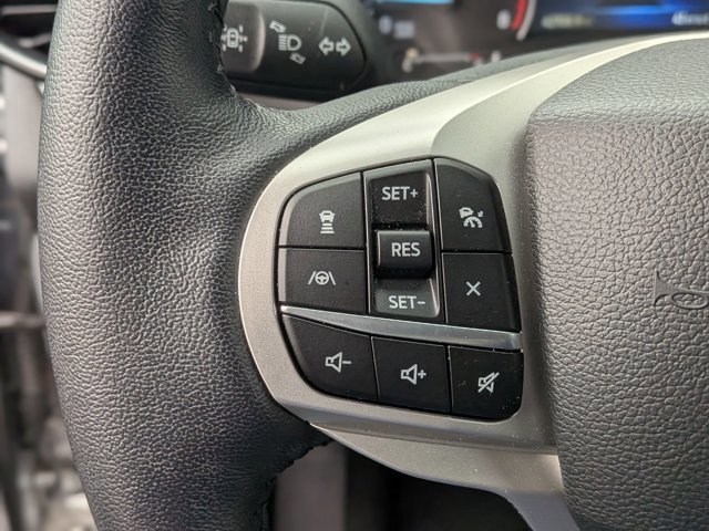 Certified 2022 Ford Explorer XLT w/ Equipment Group 202A image 17