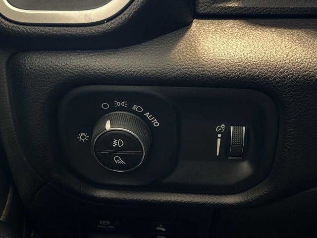 Used 2023 RAM 1500 Big Horn image 16