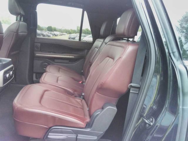Certified 2024 Ford Expedition Max Limited AWD/4WD image 4