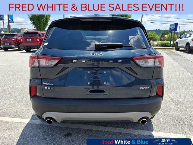 Certified 2022 Ford Escape SEL AWD/4WD image 9