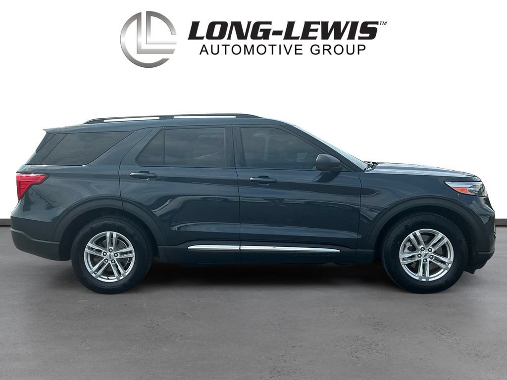 Certified 2023 Ford Explorer XLT RWD image 8
