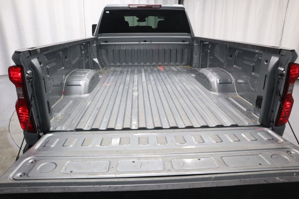 Used 2025 Chevrolet Silverado 3500 LT w/ Convenience Package AWD/4WD image 18