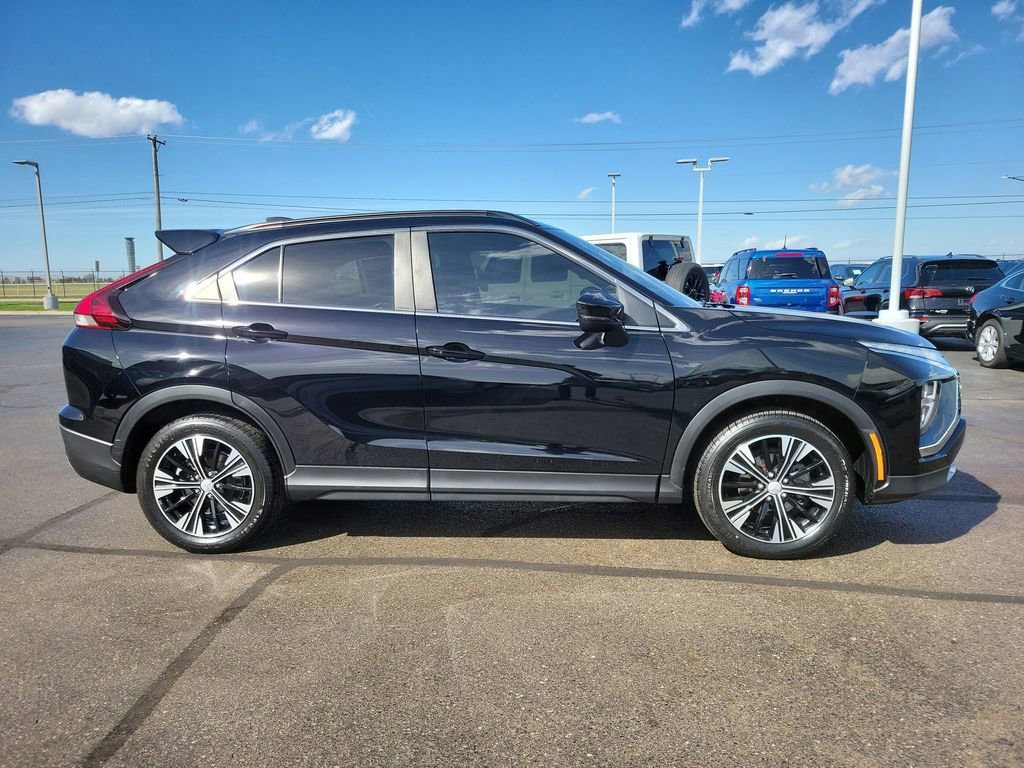 Used 2022 Mitsubishi Eclipse Cross SE image 6