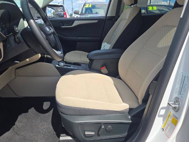 Certified 2022 Ford Escape SE w/ Cold Weather Package FWD image 22
