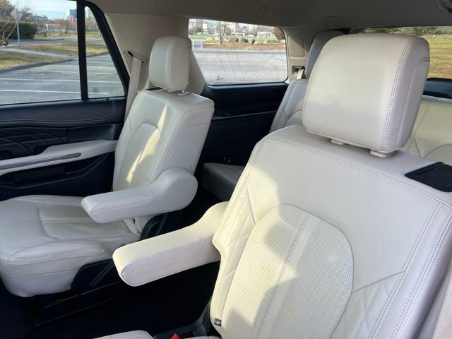 Certified 2023 Ford Expedition Platinum image 25