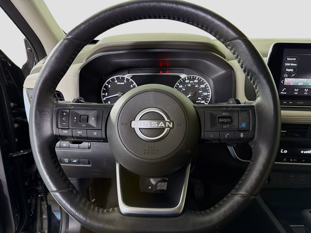 Used 2024 Nissan Rogue SV w/ SV Premium Package FWD image 15