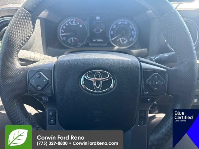 Used 2022 Toyota Tacoma TRD Off-Road w/ TRD Premium Off Road Package AWD/4WD image 12