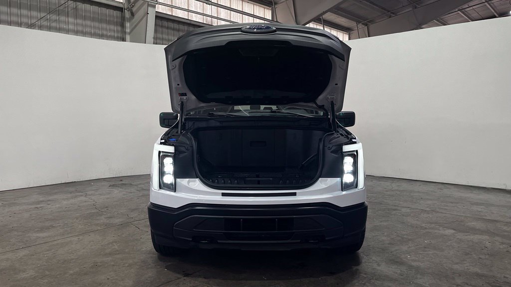 Certified 2022 Ford F150 Lightning Pro AWD/4WD image 5