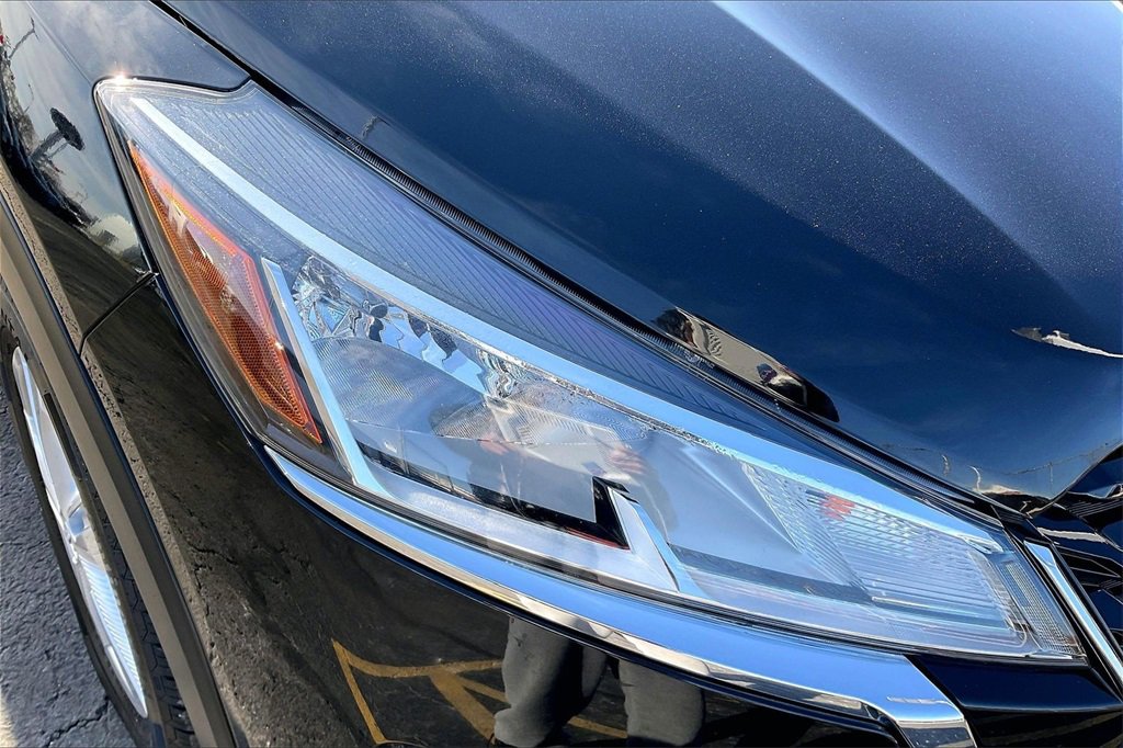 Used 2022 Nissan Kicks S image 26