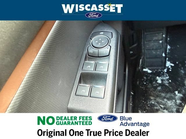 Certified 2025 Ford Bronco Sport Outer Banks w/ Outer Banks Tech Package+ AWD/4WD image 33