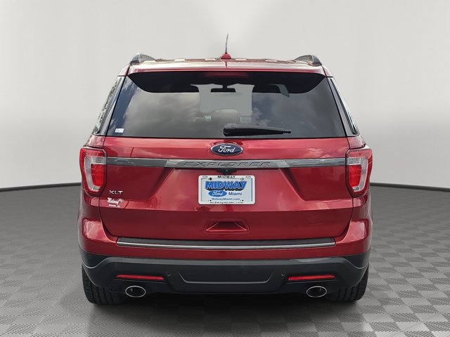 Certified 2019 Ford Explorer XLT w/ Equipment Group 202A FWD image 5