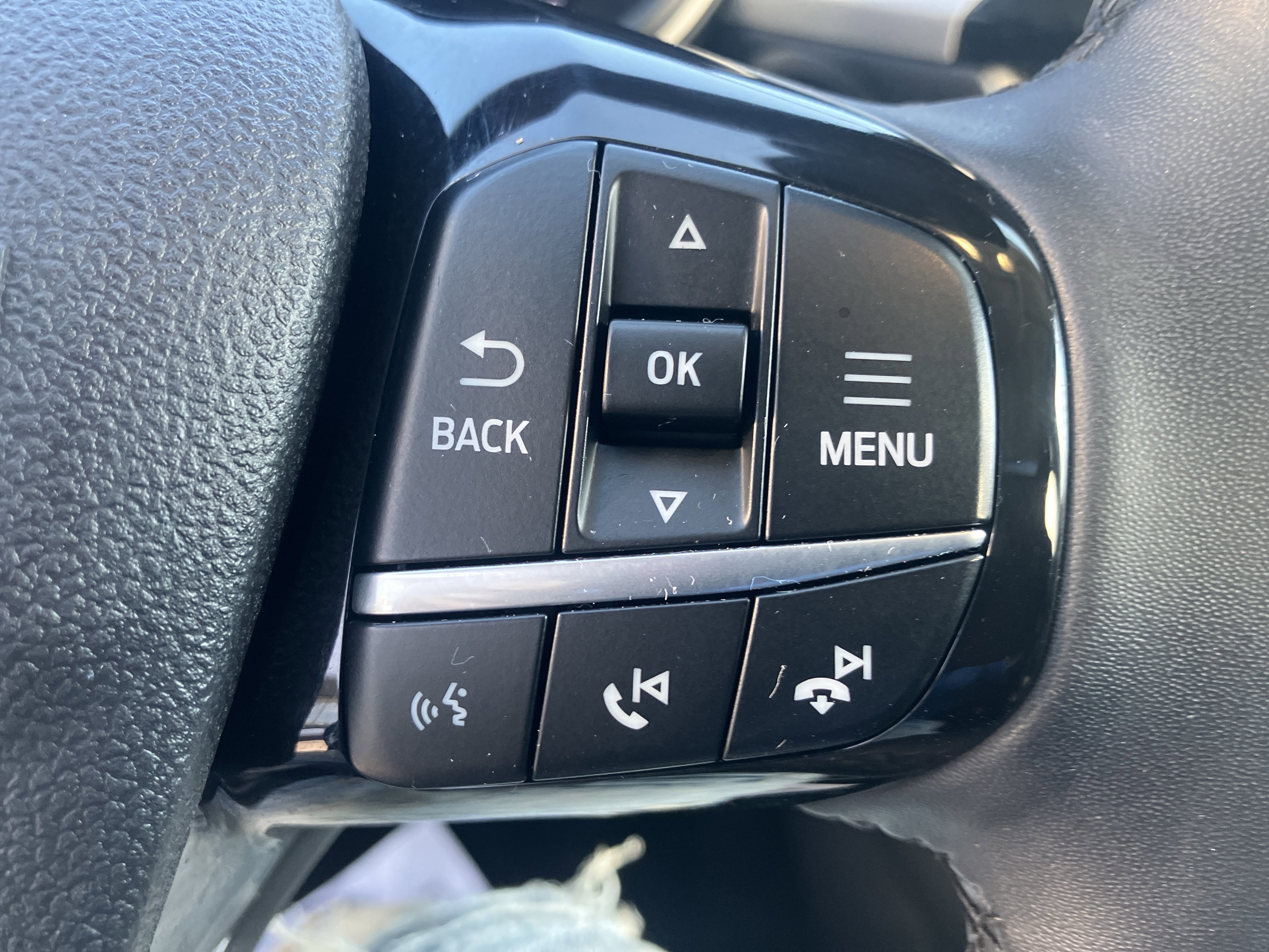 Certified 2021 Ford Escape SEL image 23