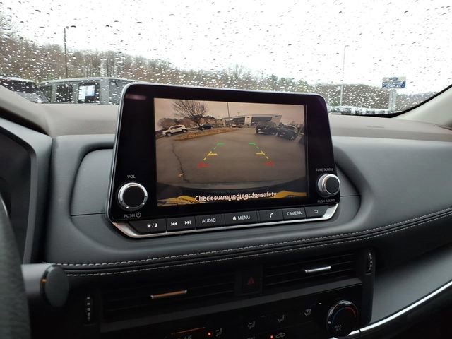 Used 2021 Nissan Rogue S image 26