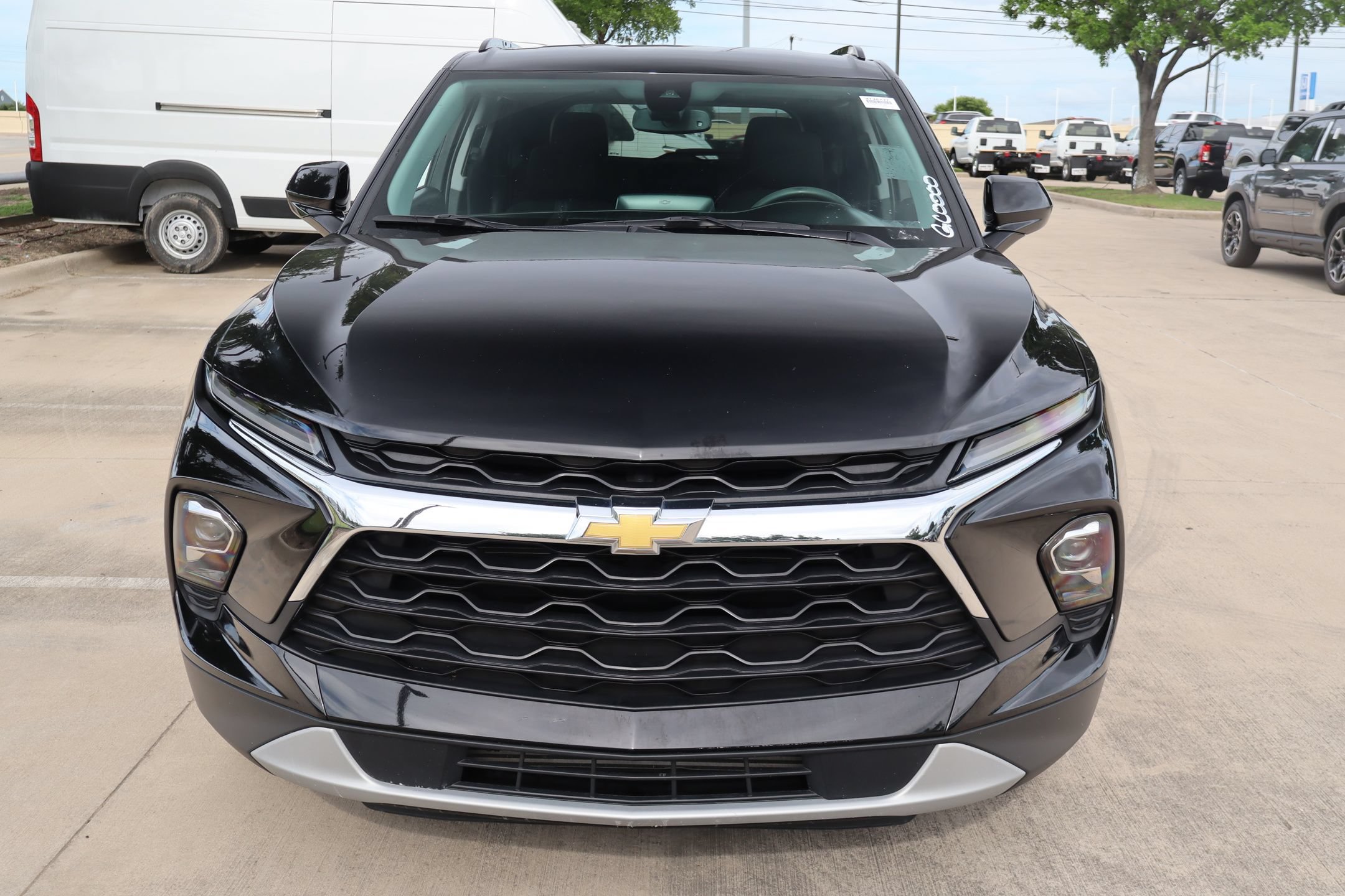 Used 2024 Chevrolet Blazer LT w/ Convenience Package FWD image 9