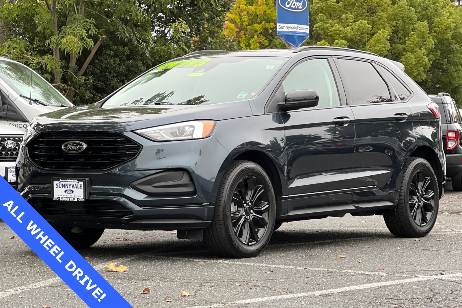 Certified 2022 Ford Edge SE w/ Black Appearance Package image 9