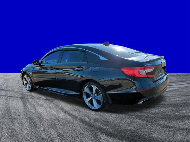 Used 2018 Honda Accord Touring image 3