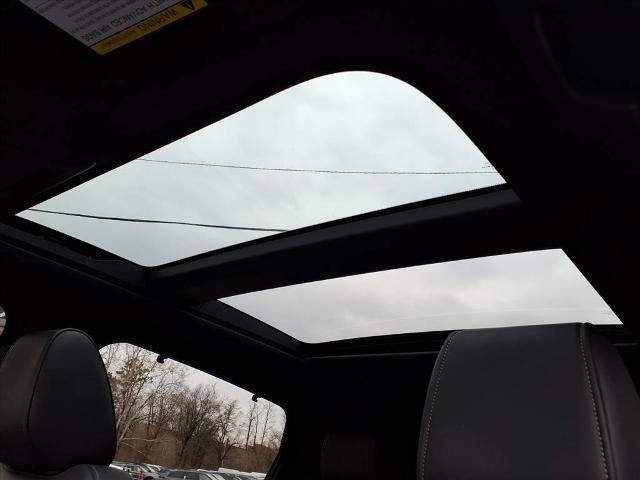 Used 2024 MAZDA CX-90 3.3 Turbo w/ Premium Plus Pkg image 24