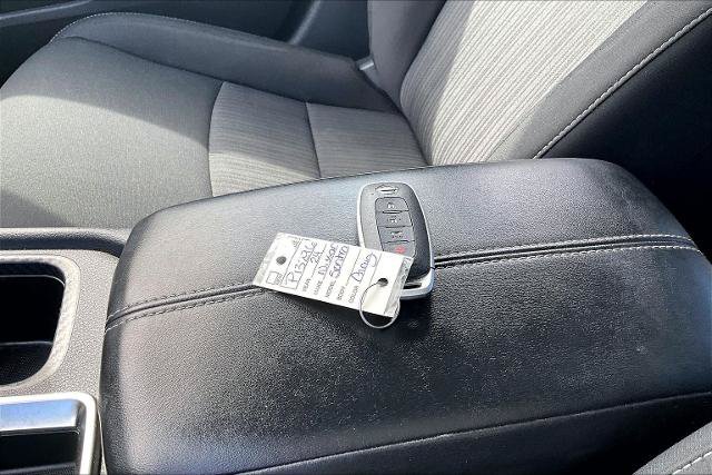 Used 2024 Nissan Sentra SV FWD image 11