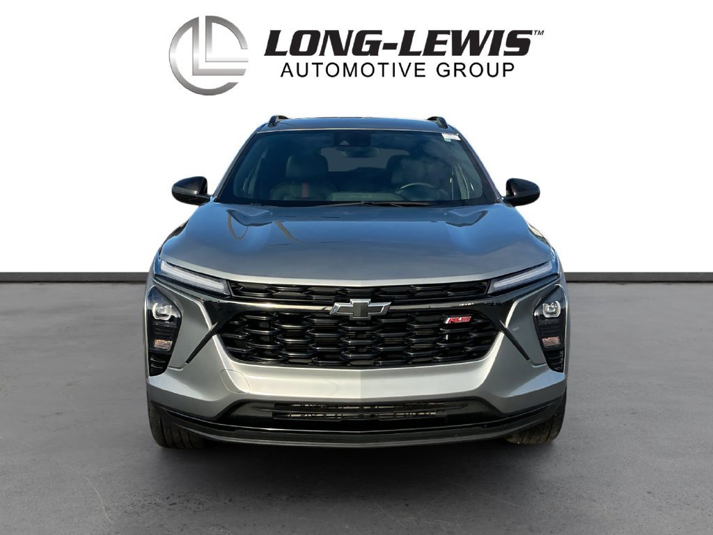 Used 2024 Chevrolet Trax RS w/ Driver Confidence Package FWD image 11