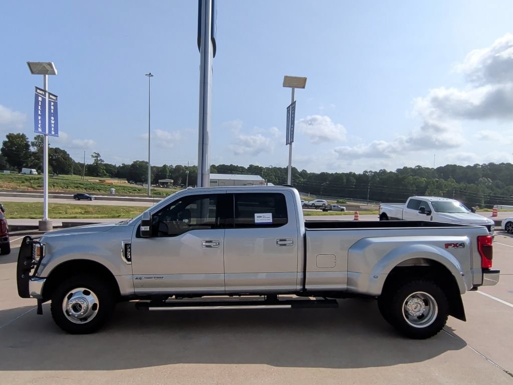 Certified 2022 Ford F350 Lariat w/ Lariat Value Package AWD/4WD image 6