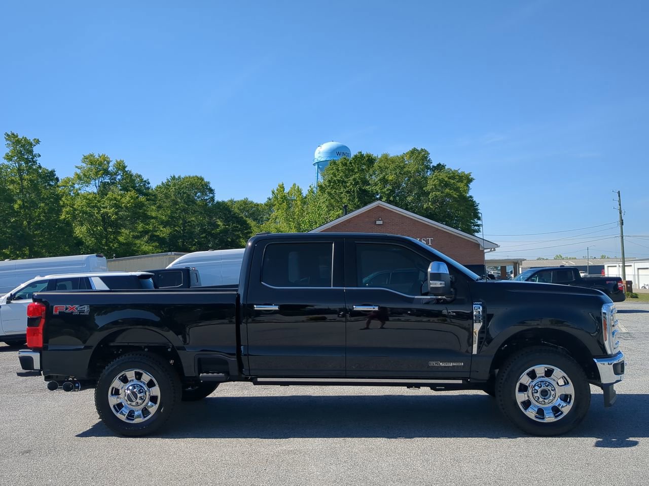 Certified 2024 Ford F350 Lariat w/ Lariat Ultimate Package AWD/4WD image 2
