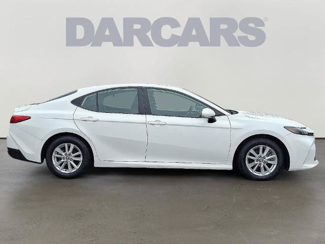 Used 2025 Toyota Camry LE FWD image 7
