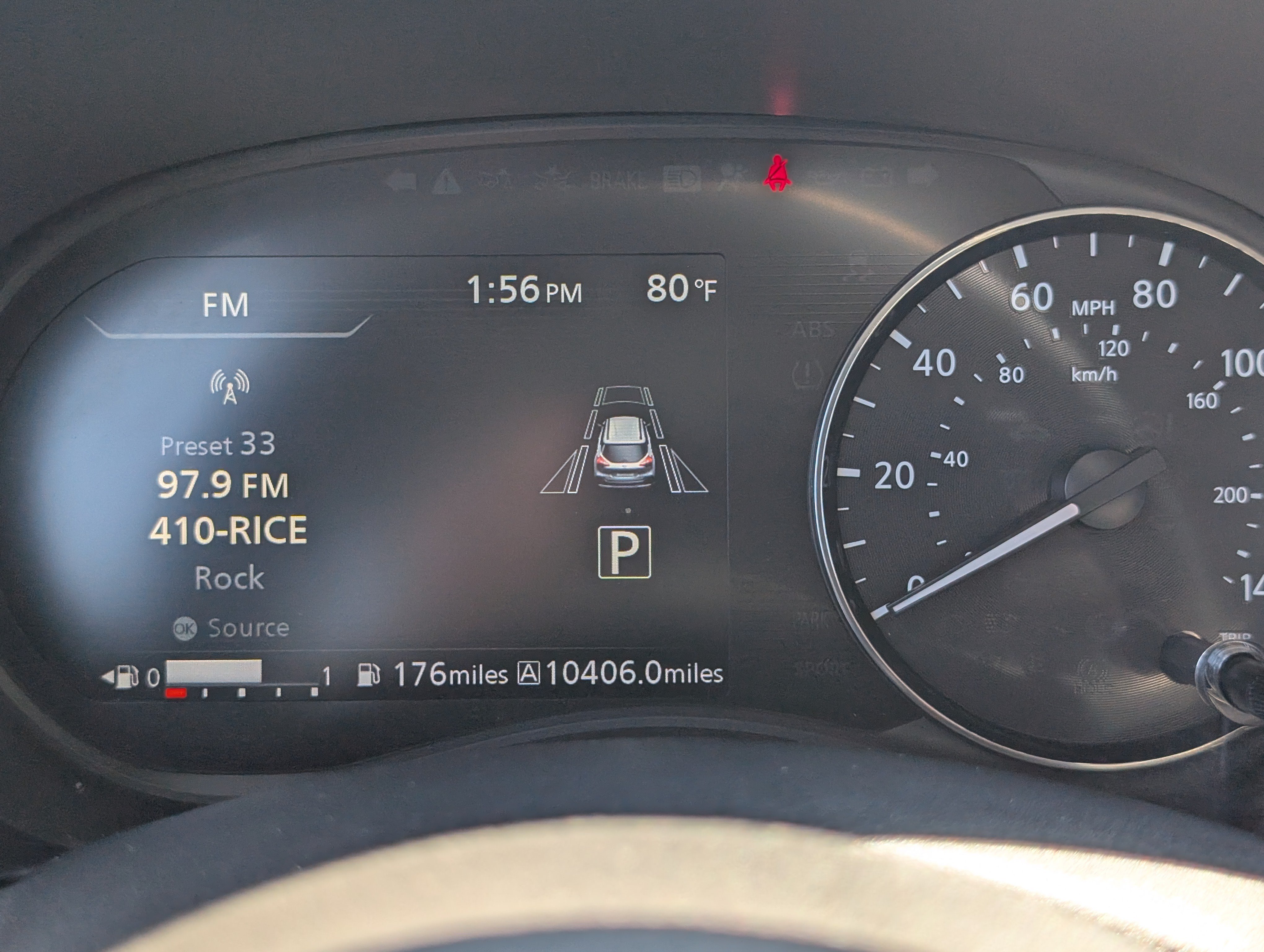 Used 2023 Nissan Kicks SR w/ SR Premium Package FWD image 25