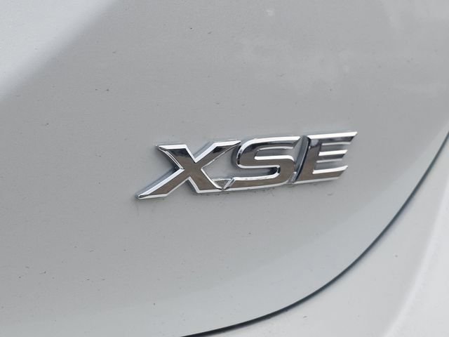 Used 2023 Toyota Camry XSE image 28