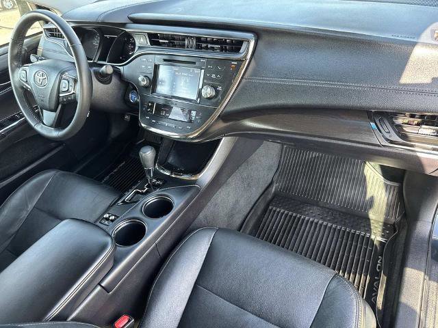 Used 2018 Toyota Avalon XLE Plus w/ Carpet Mat Package image 29