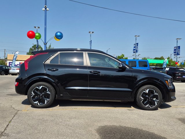 Used 2023 Kia Niro Wind FWD image 3