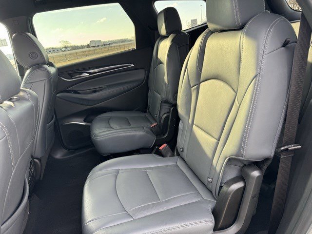 Used 2024 Buick Enclave Premium image 25