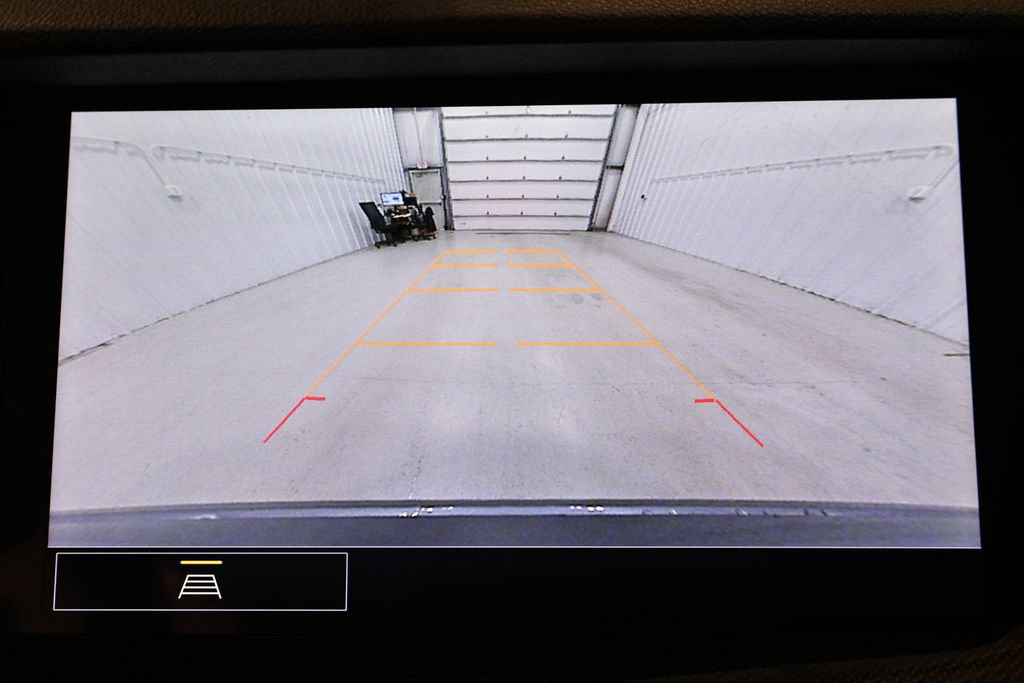 Used 2021 Buick Envision Essence FWD image 28