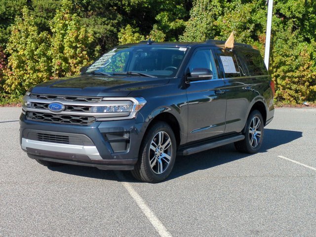 Certified 2024 Ford Expedition XLT RWD image 8