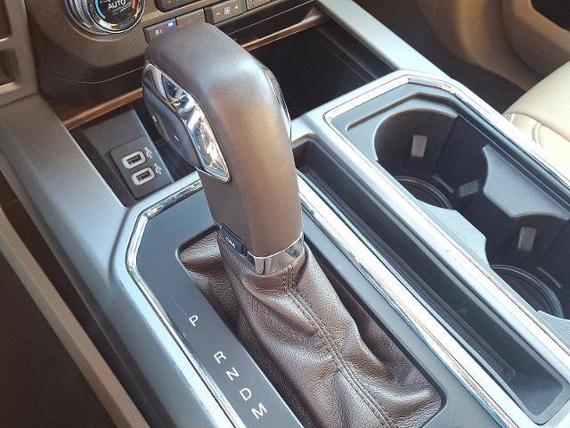 Certified 2020 Ford F150 Lariat w/ Equipment Group 502A Luxury image 15