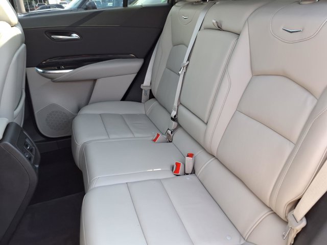 Used 2023 Cadillac XT4 Premium Luxury w/ Technology Package AWD/4WD image 9