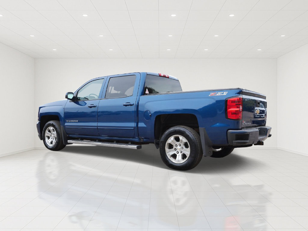 Used 2017 Chevrolet Silverado 1500 LT w/ All Star Edition AWD/4WD image 4