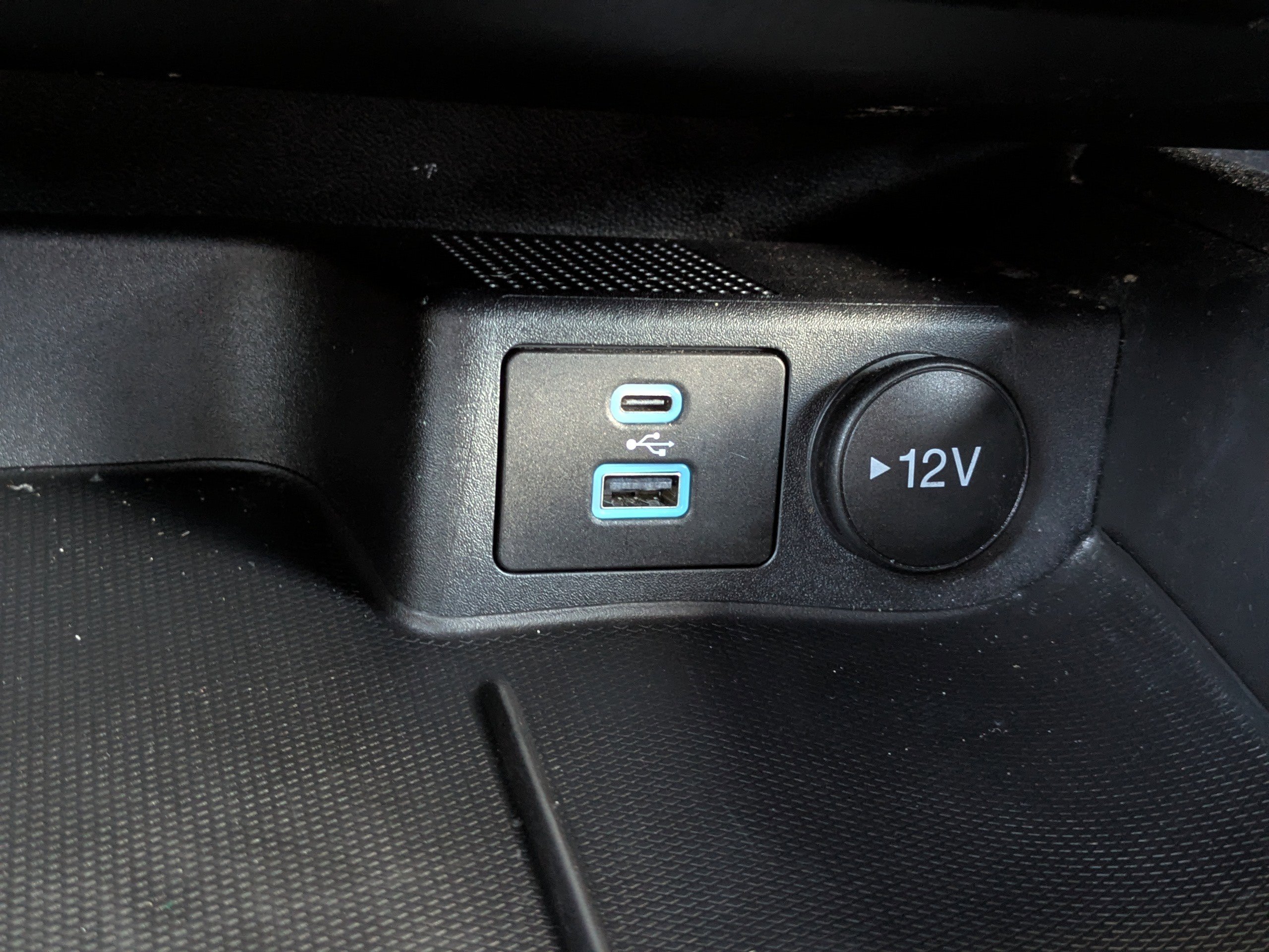Certified 2023 Ford Escape ST-Line w/ Tech Pack #1 FWD image 24