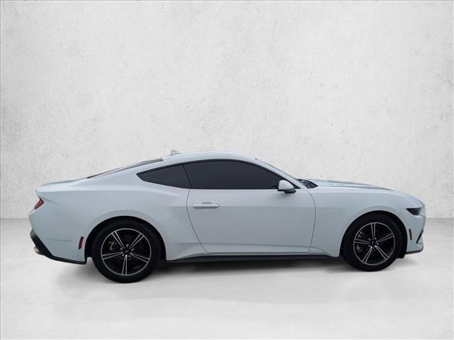 Certified 2025 Ford Mustang Coupe RWD image 4