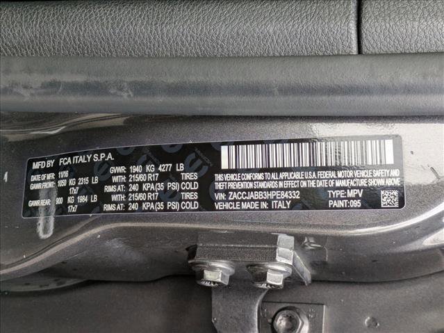 Used 2017 Jeep Renegade Latitude image 23