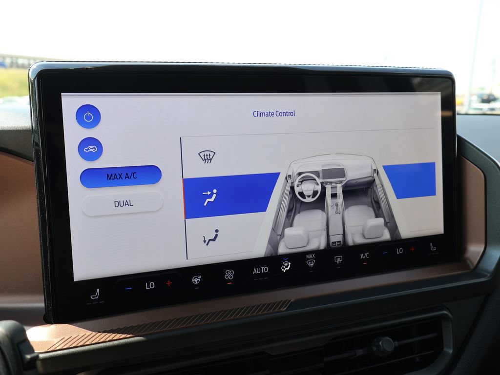 Certified 2025 Ford Bronco Sport Outer Banks w/ Outer Banks Tech Package+ AWD/4WD image 34