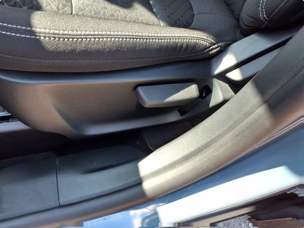 Certified 2025 Ford Escape Active w/ Cold Weather Package FWD image 26