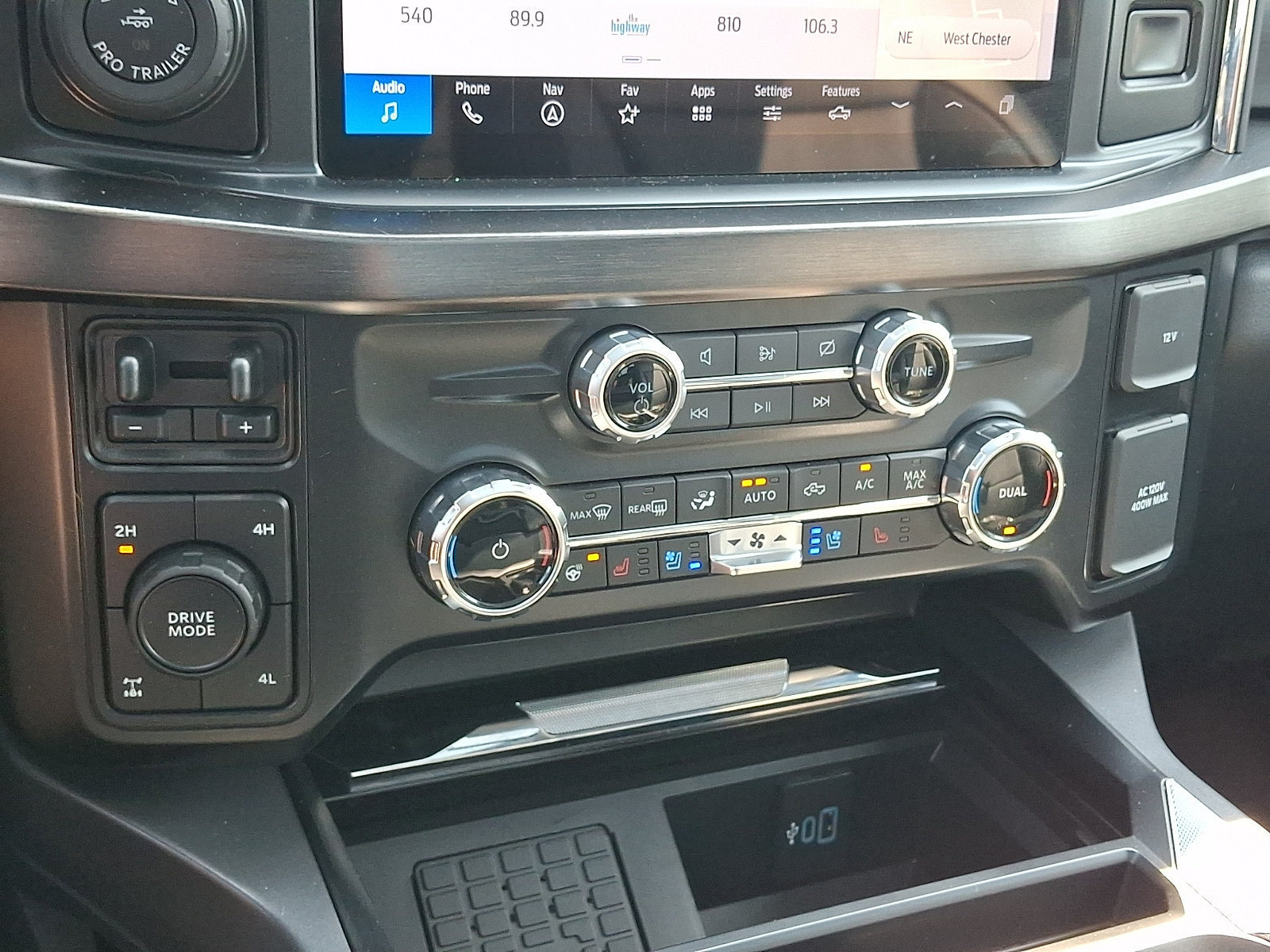 Certified 2024 Ford F250 Lariat w/ Lariat Ultimate Package AWD/4WD image 19