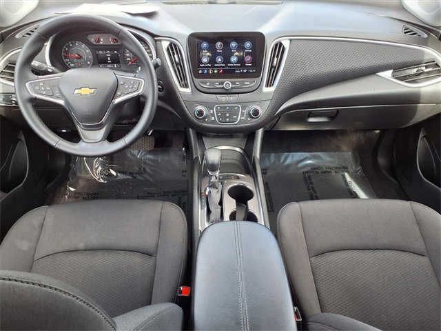 Used 2024 Chevrolet Malibu LT w/ Sport Edition image 13