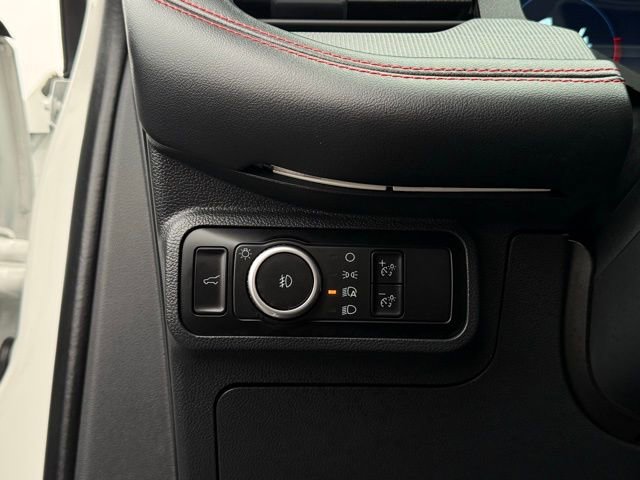 Certified 2025 Ford Explorer ST AWD/4WD image 17