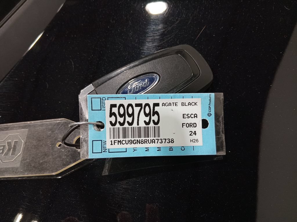 Certified 2024 Ford Escape Active AWD/4WD image 24