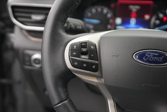 Certified 2022 Ford Explorer Limited w/ Equipment Group 301A image 22