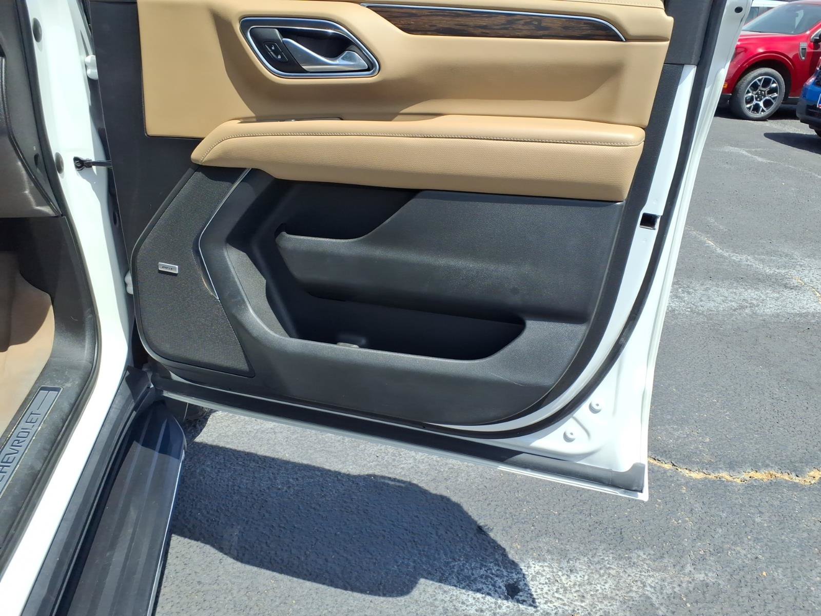Used 2022 Chevrolet Tahoe Premier w/ Texas Edition RWD image 14