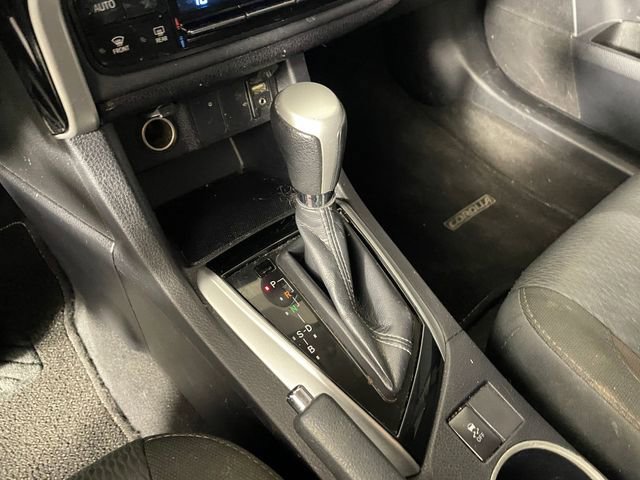 Used 2017 Toyota Corolla LE FWD image 9