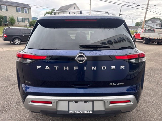 Used 2022 Nissan Pathfinder SL w/ Cargo Package AWD/4WD image 7